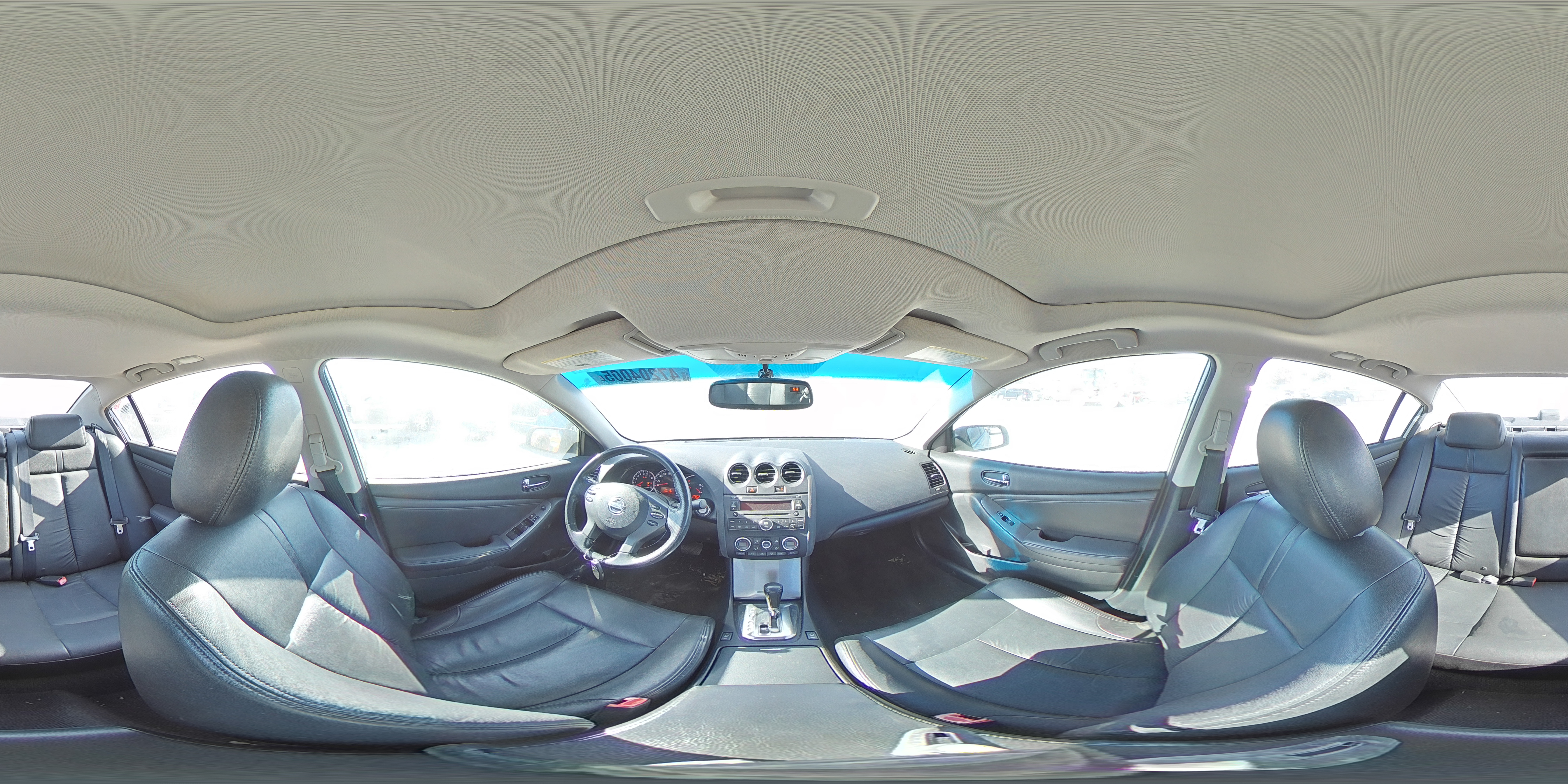 2010 Nissan Altima - Image 13
