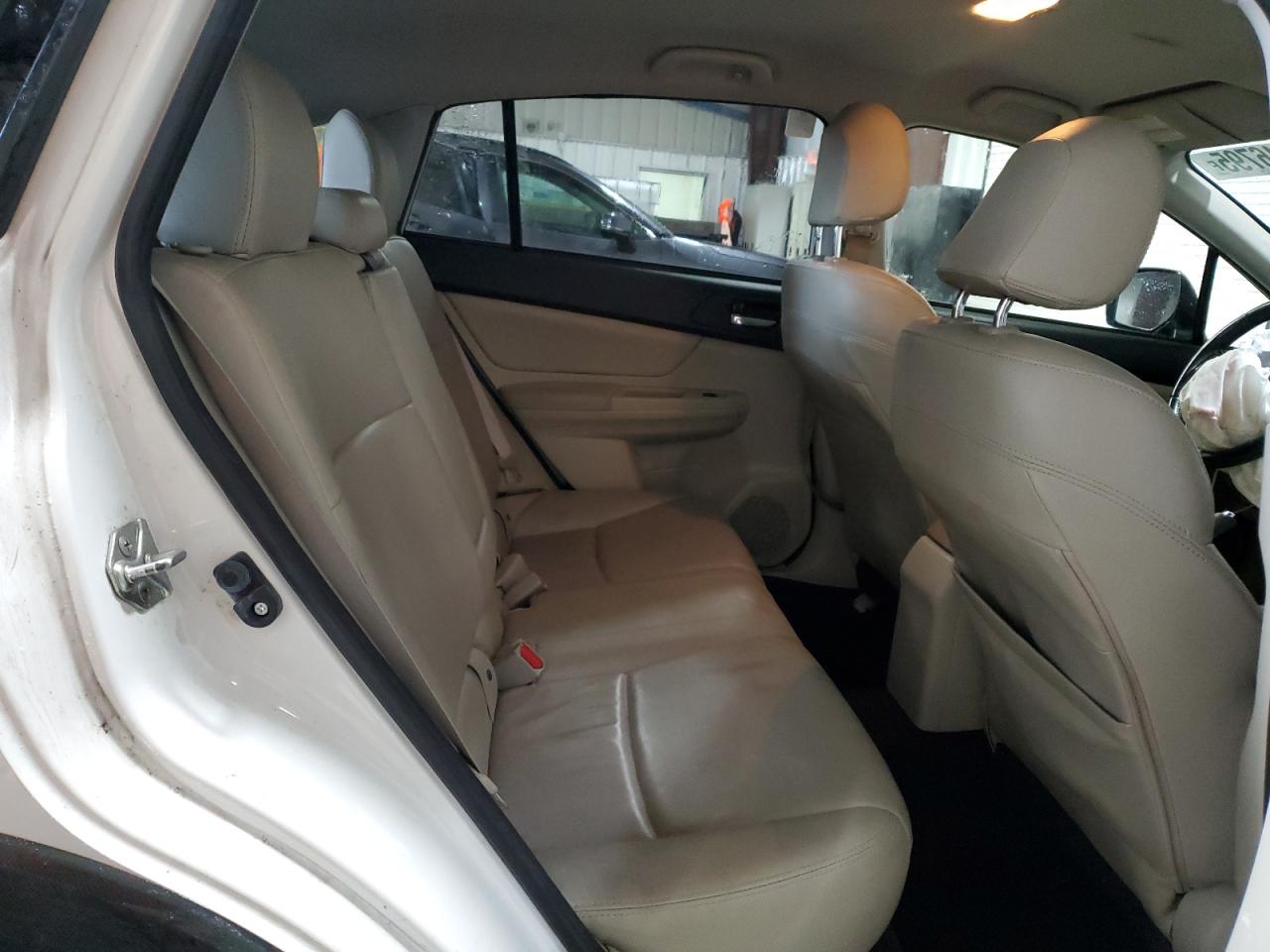 2013 Subaru XV - Image 11