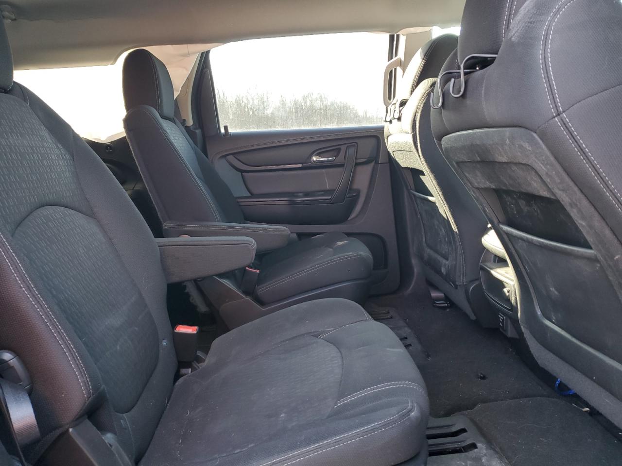 2015 GMC Acadia - Image 12