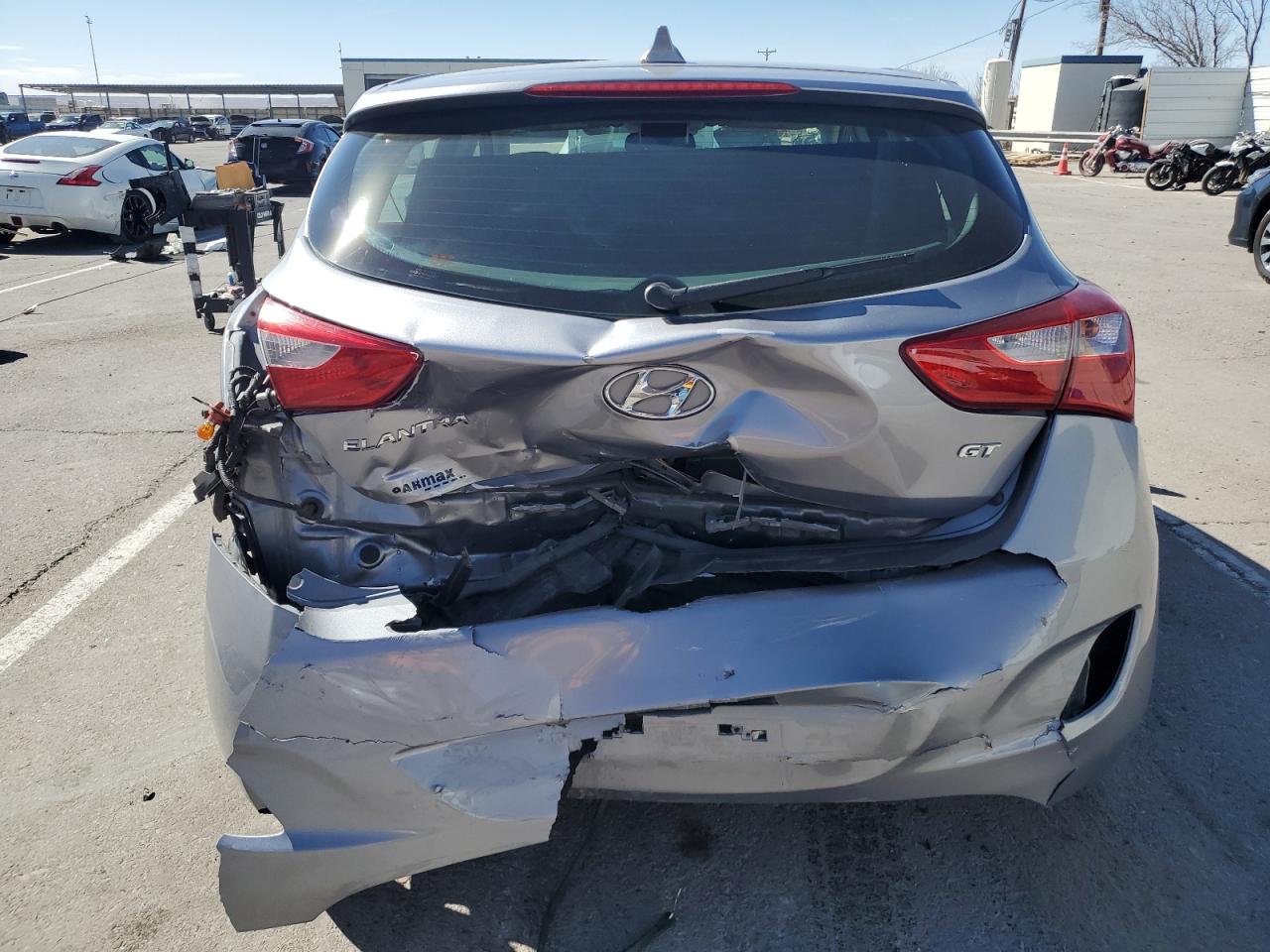 2013 Hyundai Elantra - Image 6