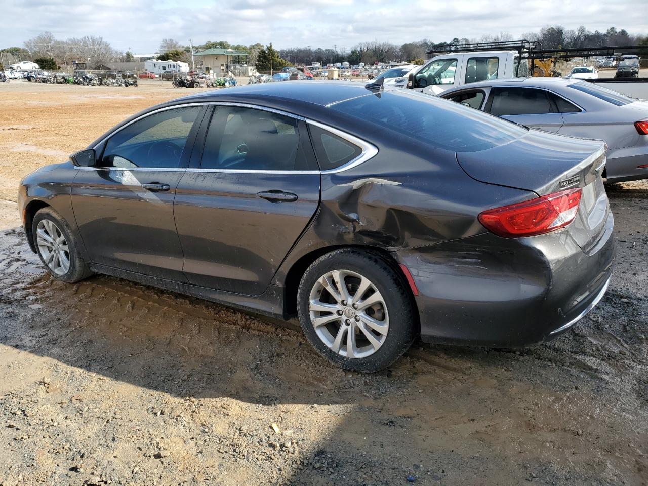2017 Chrysler 200 - Image 2