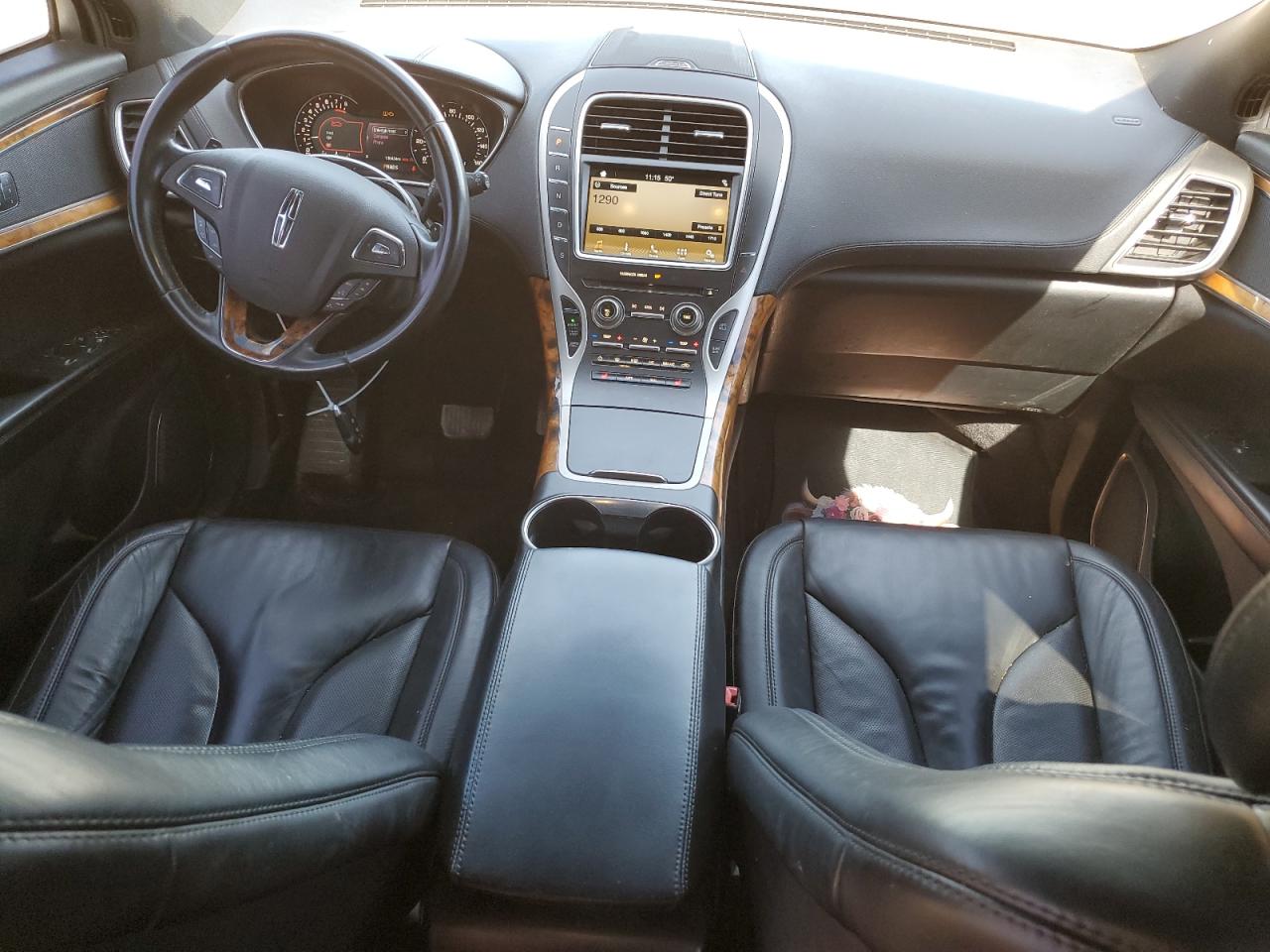 2016 Lincoln MKX - Image 8