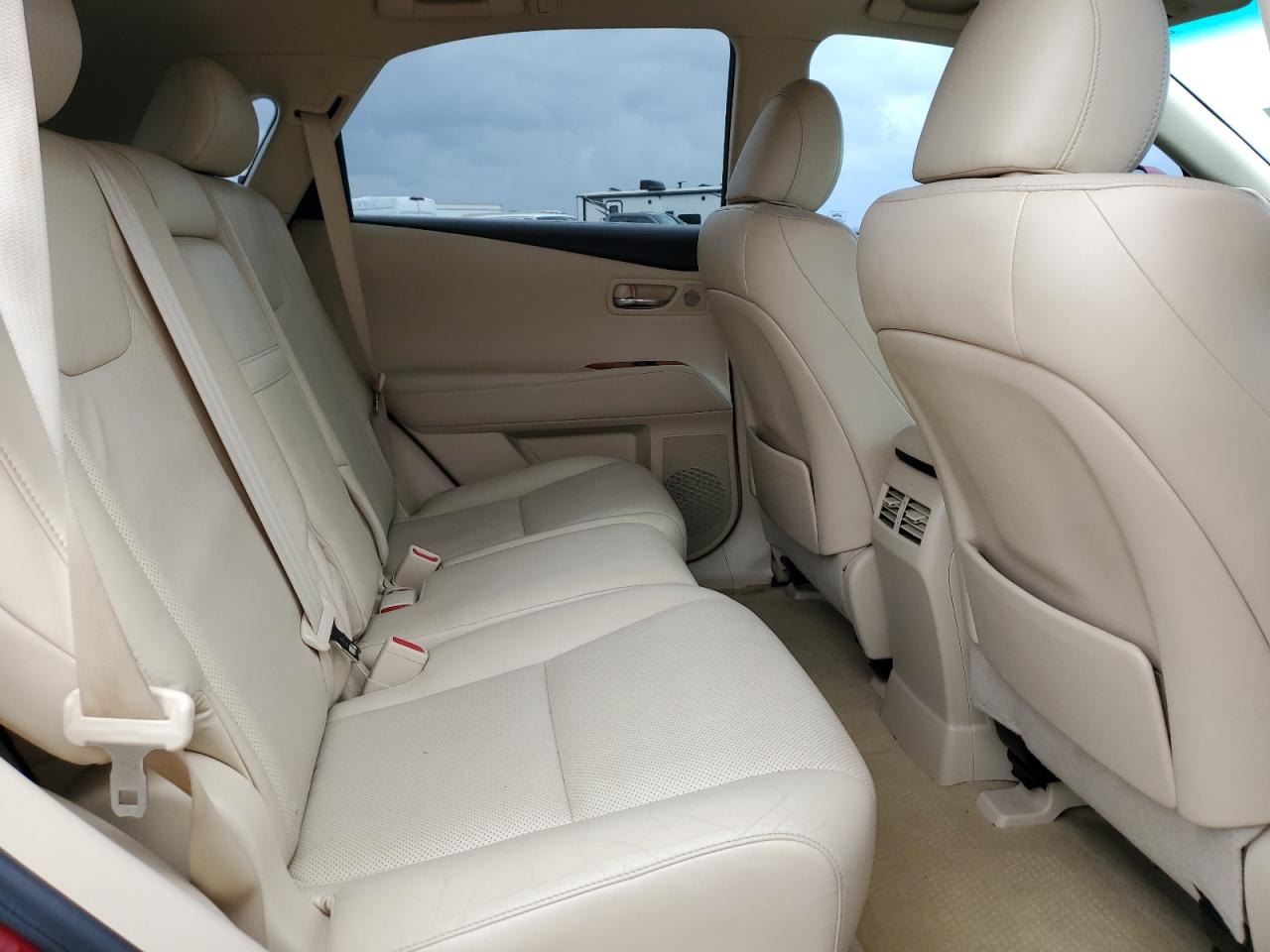 2011 Lexus RX - Image 11