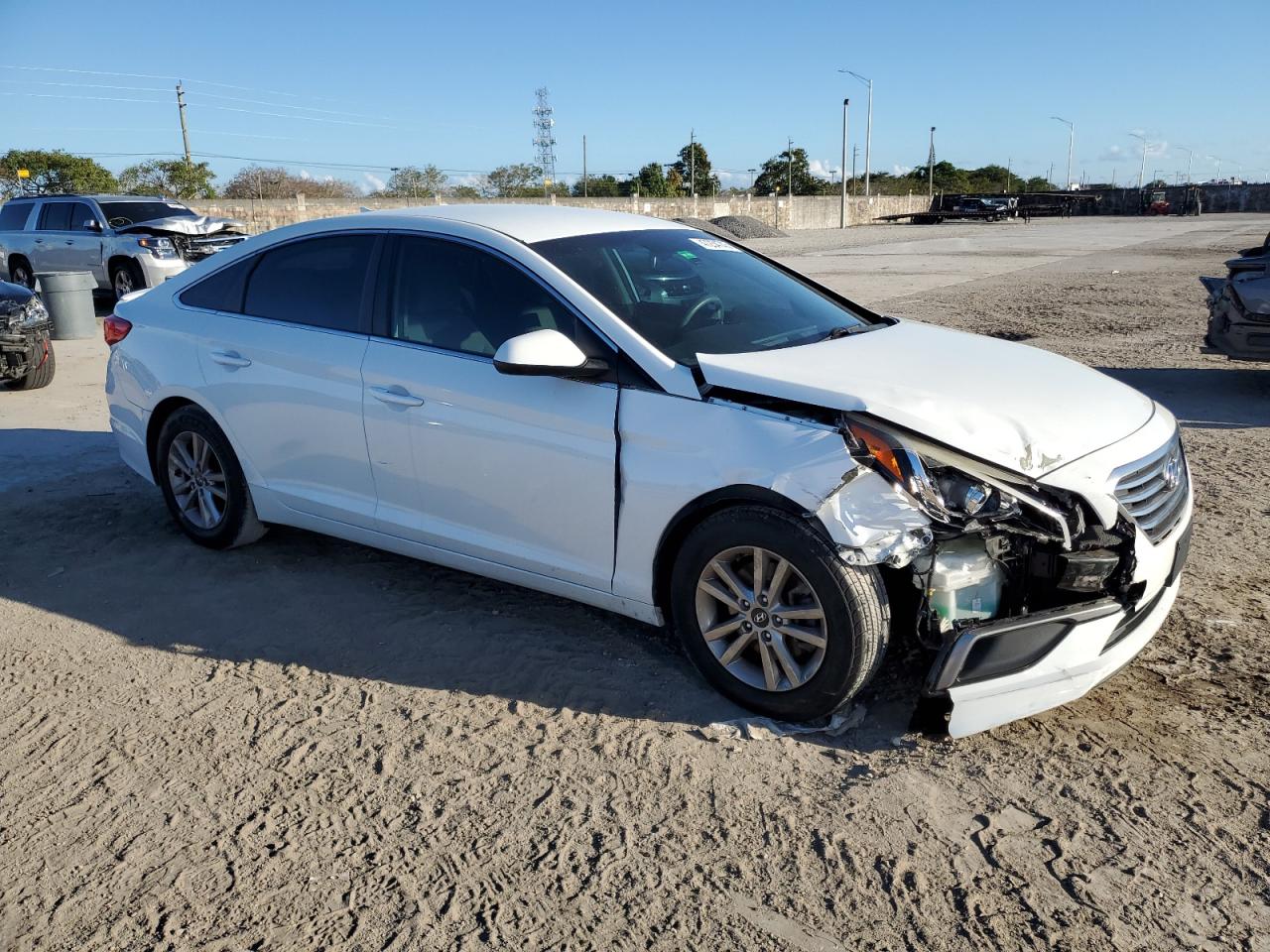 2016 Hyundai Sonata - Image 4
