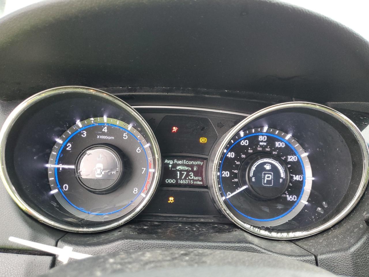 2013 Hyundai Sonata - Image 9