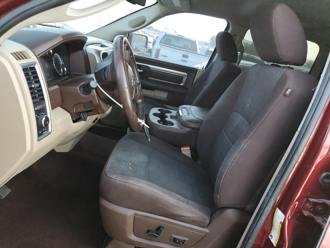 2018 RAM 1500 - Image 7