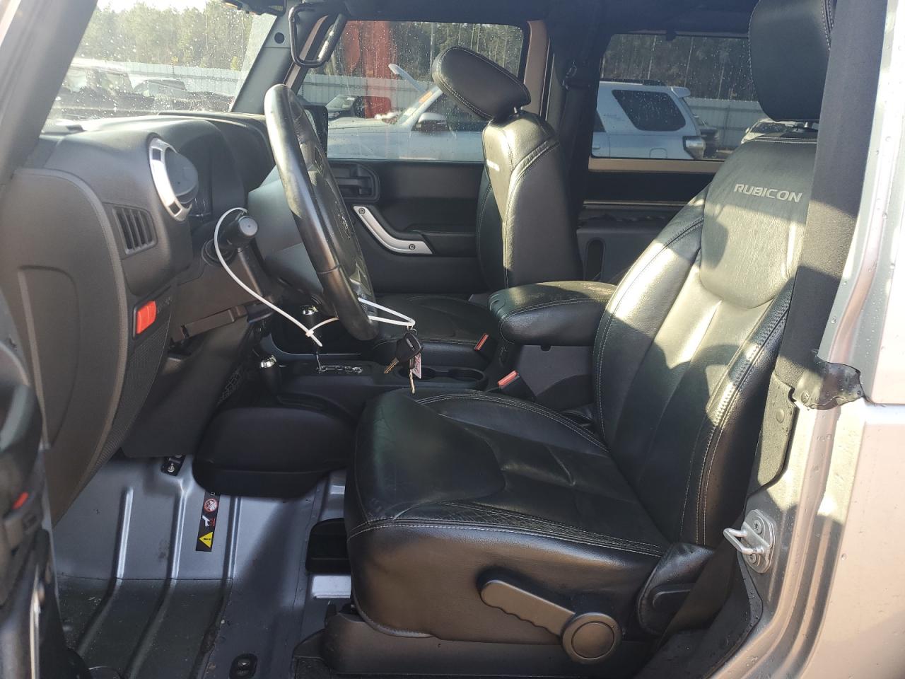 2016 Jeep Wrangler - Image 7