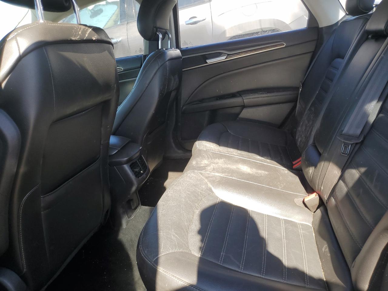 2014 Ford Fusion - Image 10