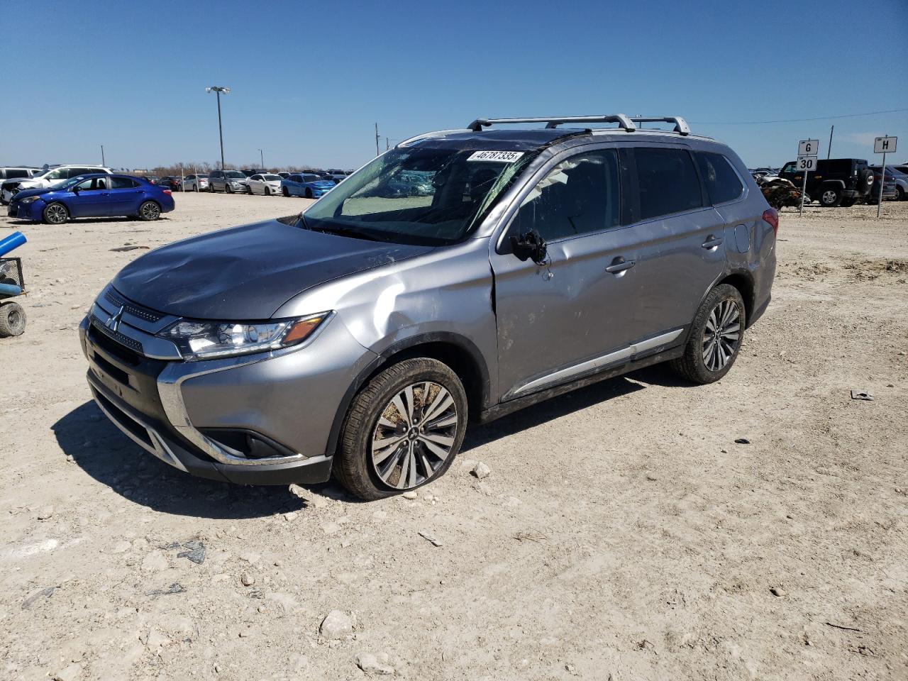 2020 Mitsubishi Outlander - Image 1