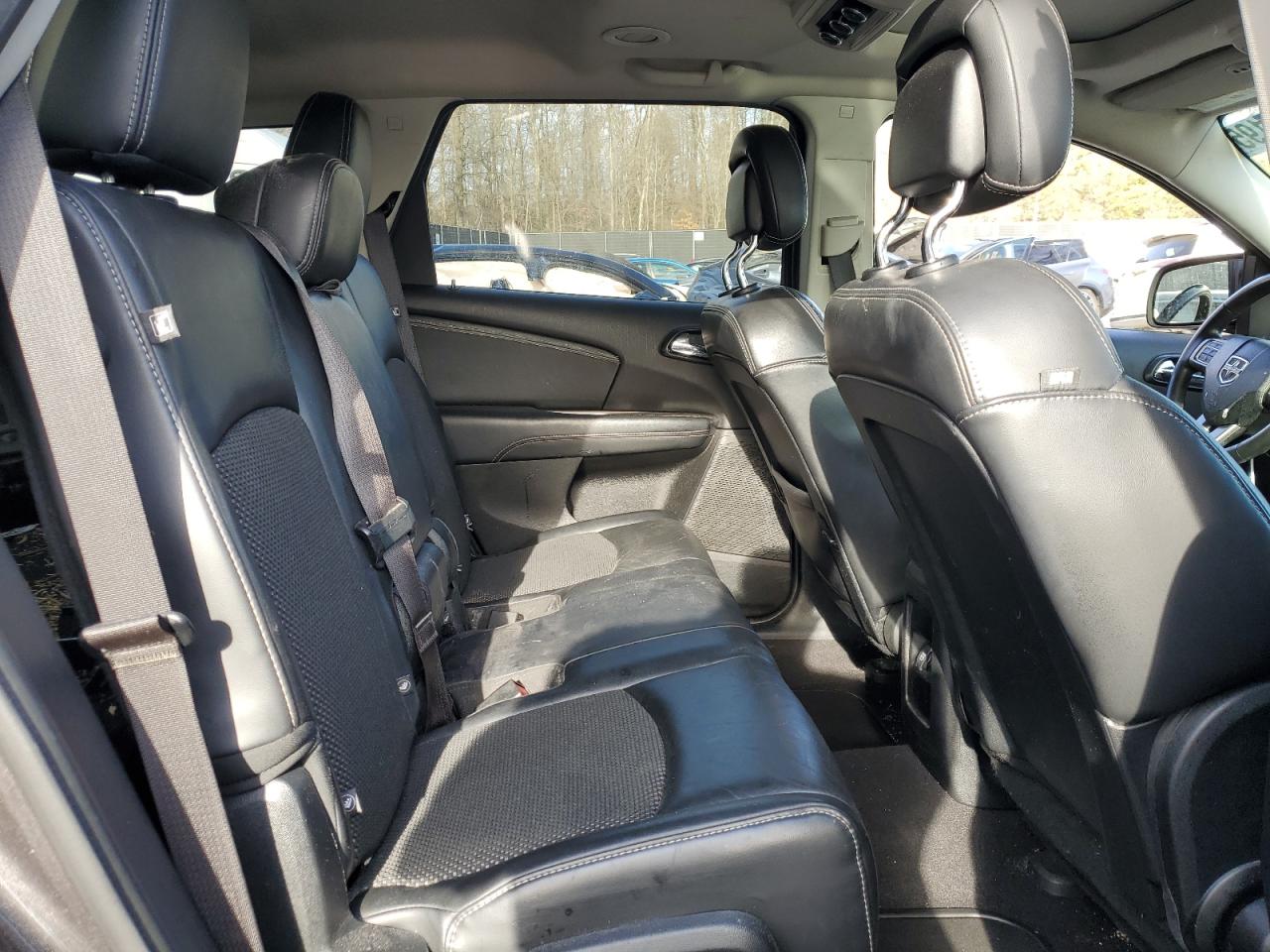 2017 Dodge Journey - Image 11