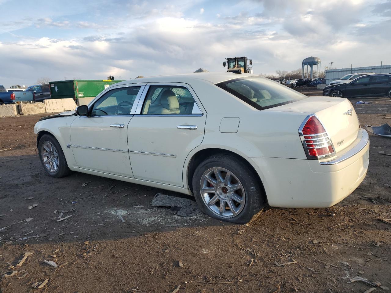 2005 Chrysler 300 - Image 2