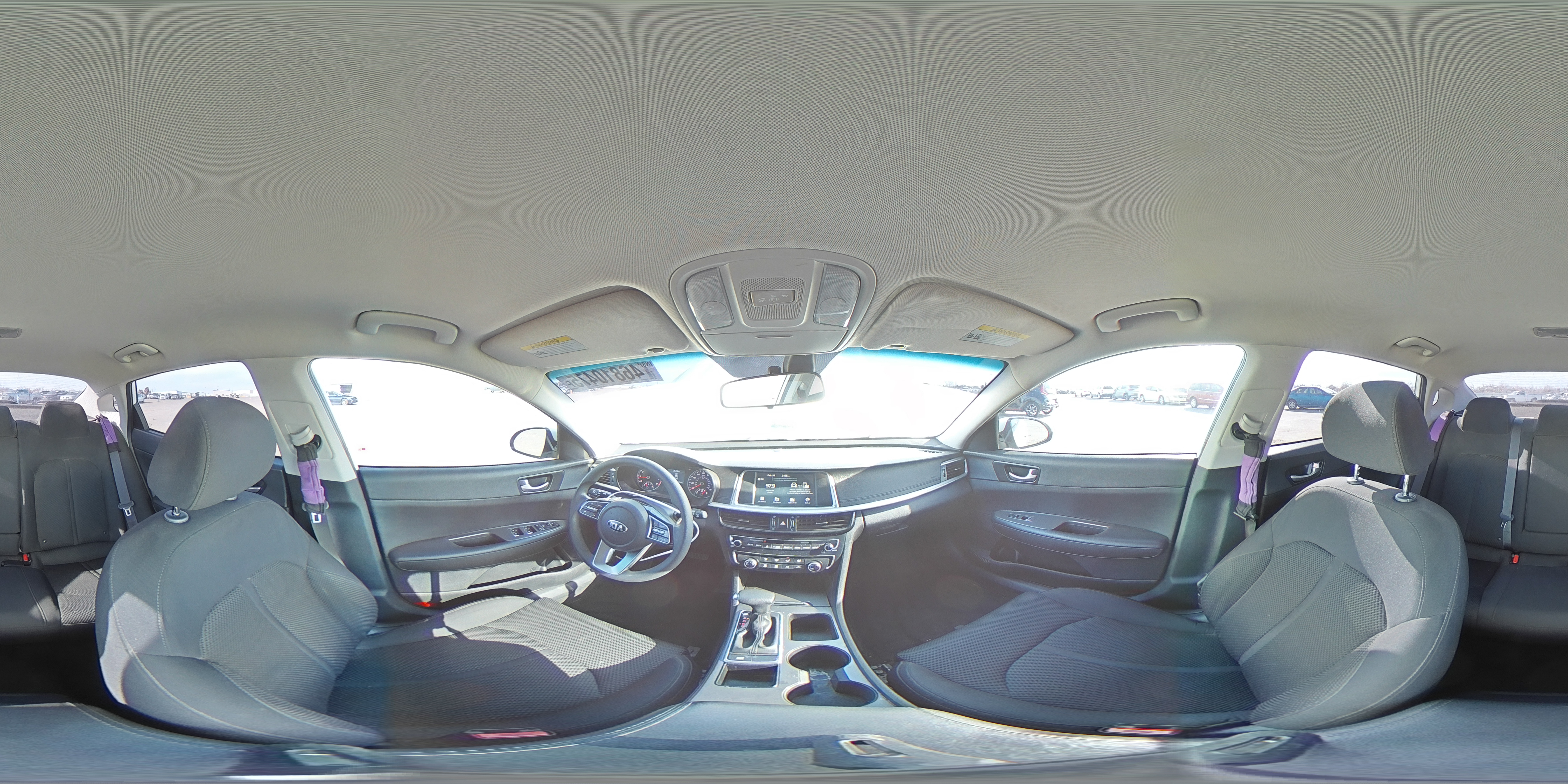 2020 Kia Optima - Image 12