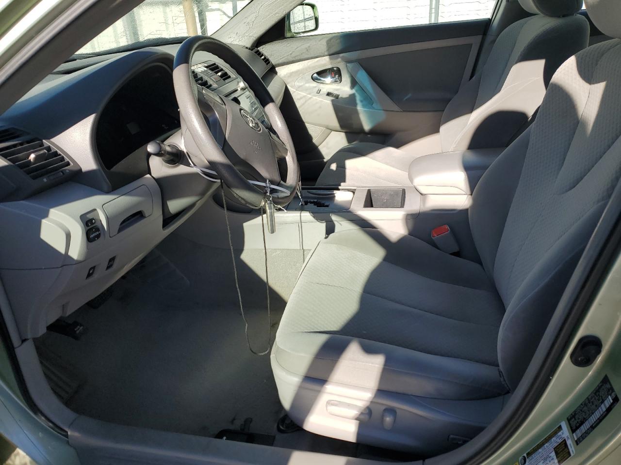 2009 Toyota Camry - Image 7