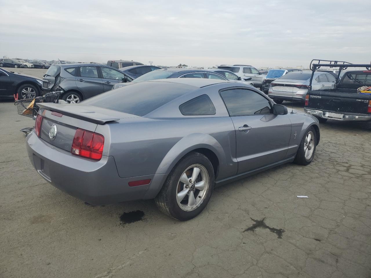 2007 Ford Mustang - Image 3