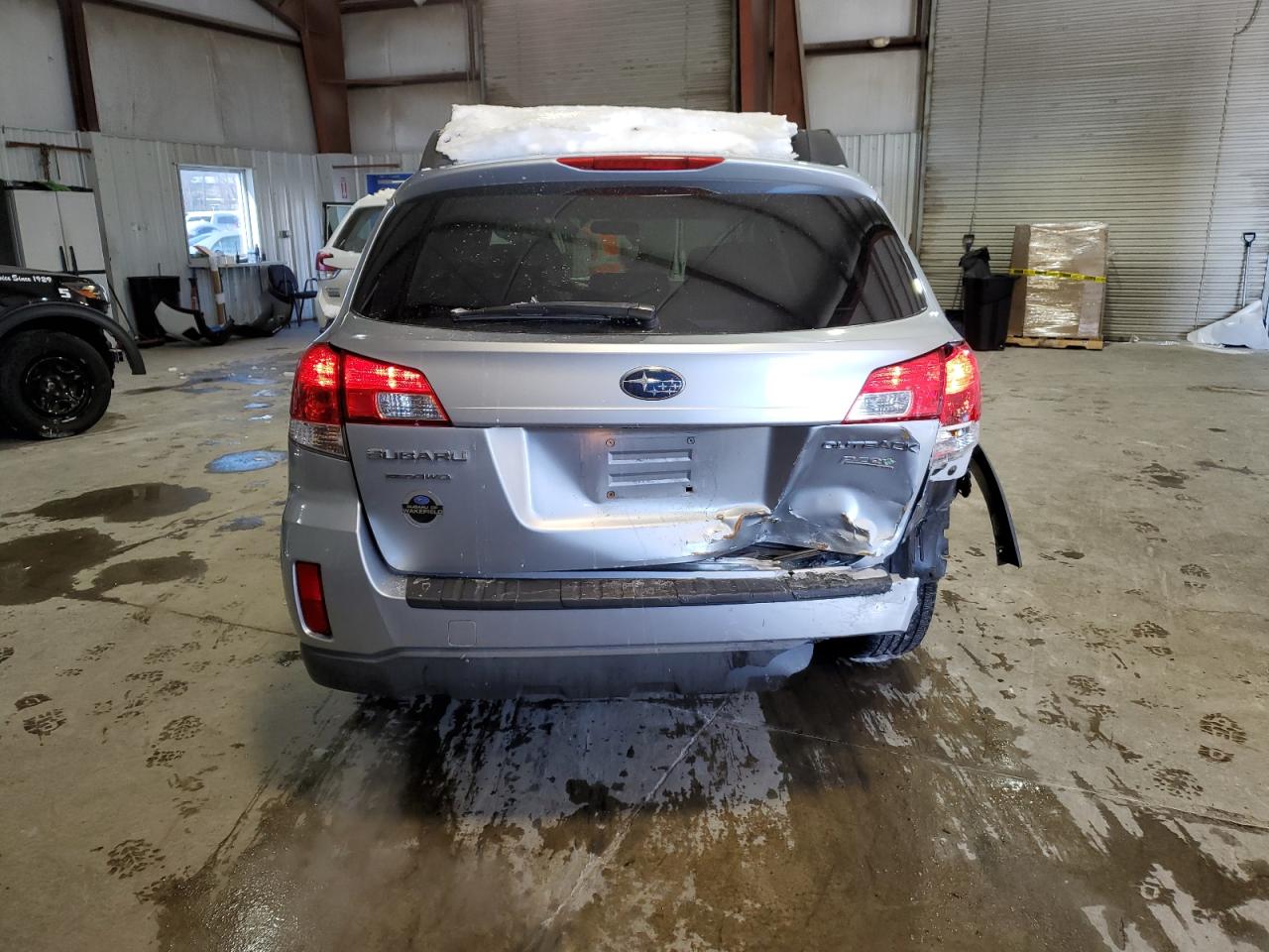 2014 Subaru Outback - Image 6