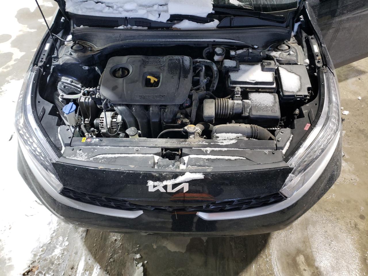 2023 Kia Forte - Image 12