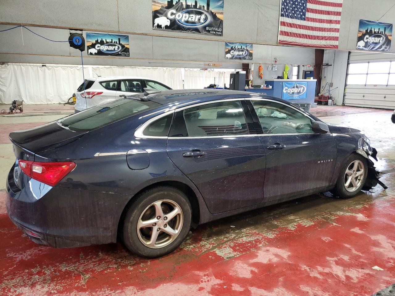 2016 Chevrolet Malibu - Image 3