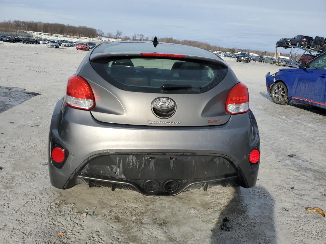 2014 Hyundai Veloster - Image 6