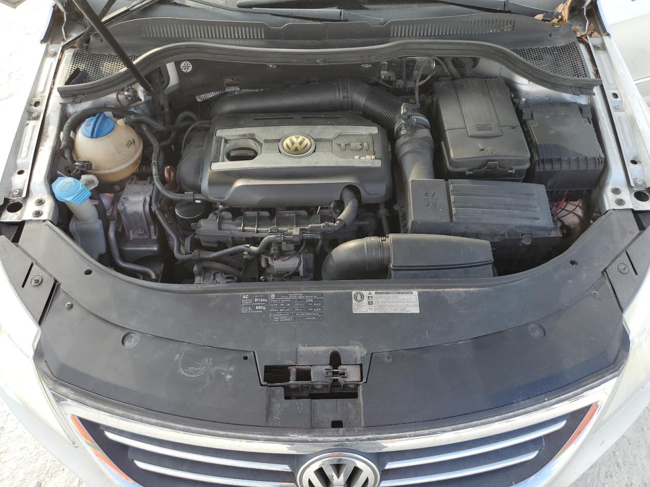 2012 Volkswagen Passat CC - Image 11