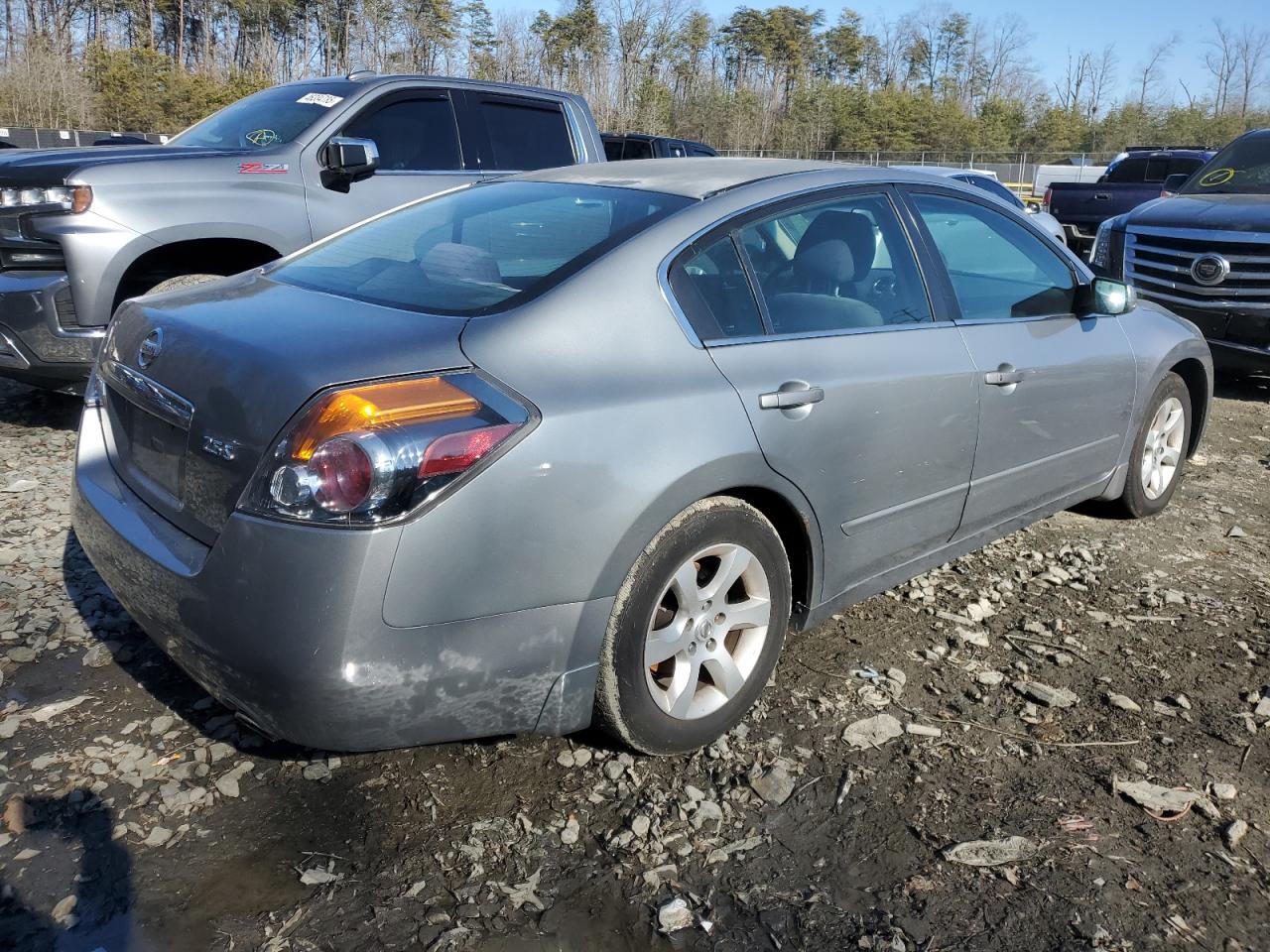 2009 Nissan Altima - Image 3
