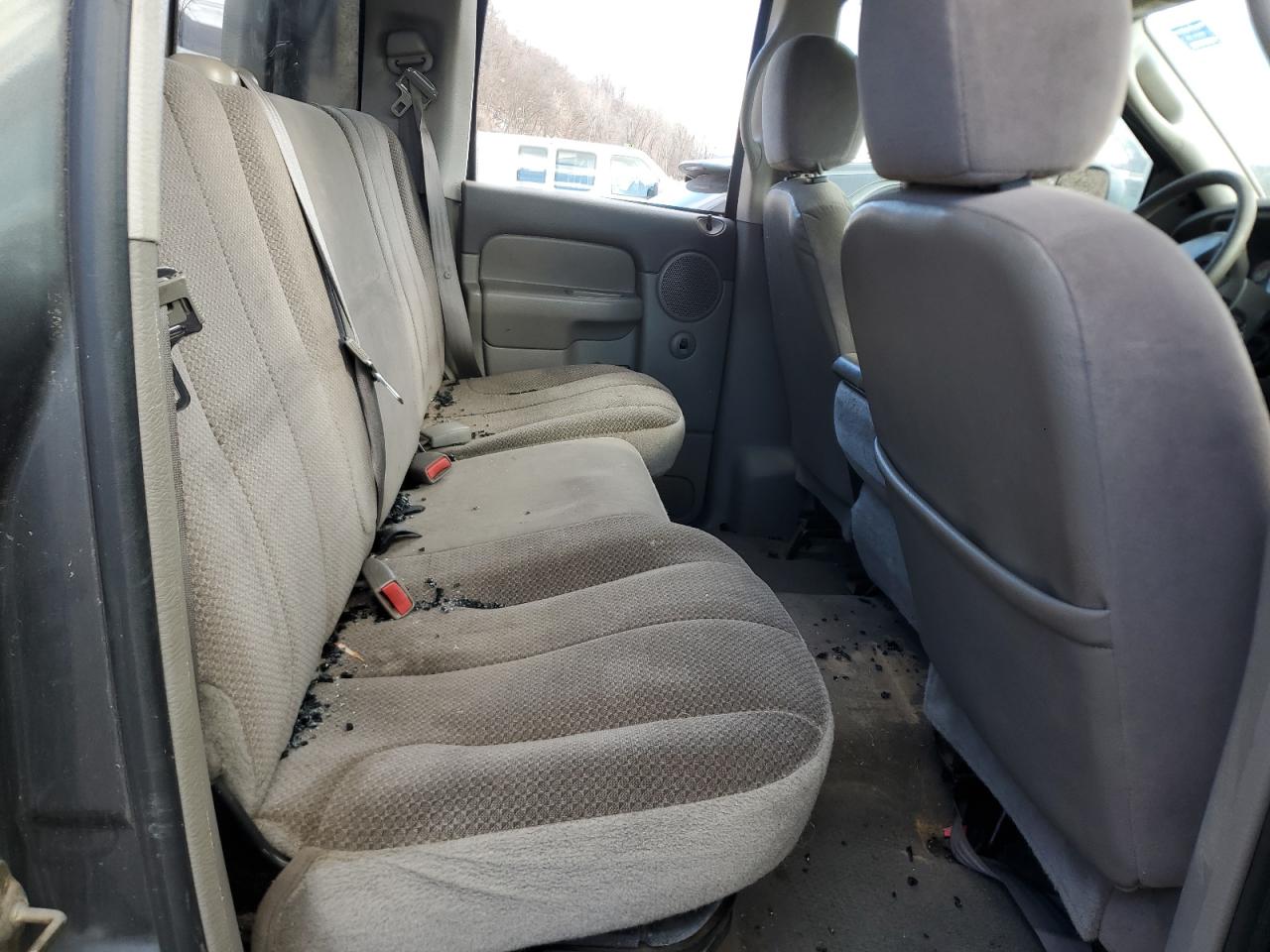 2003 Dodge RAM - Image 10
