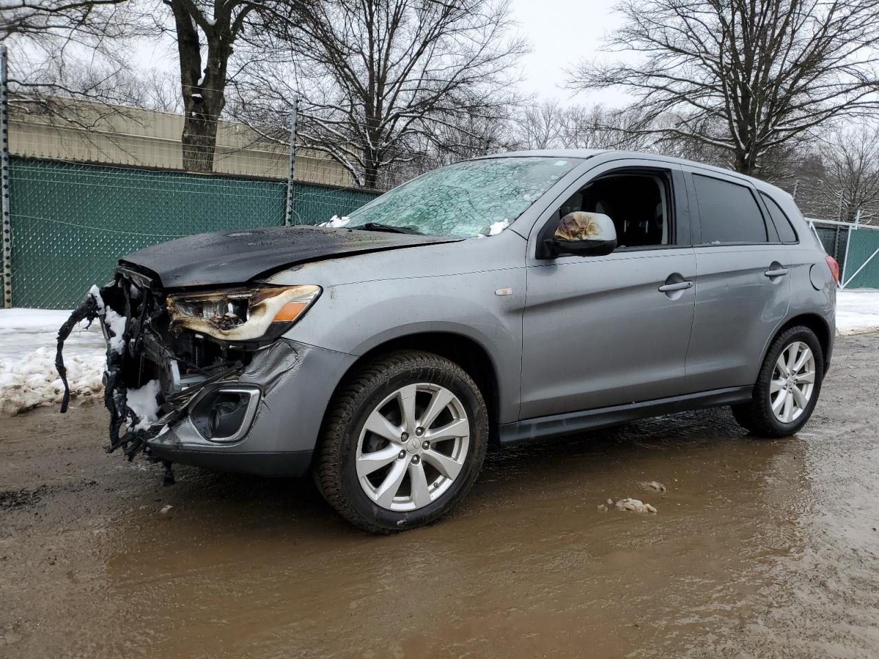 2015 Mitsubishi Outlander - Image 1