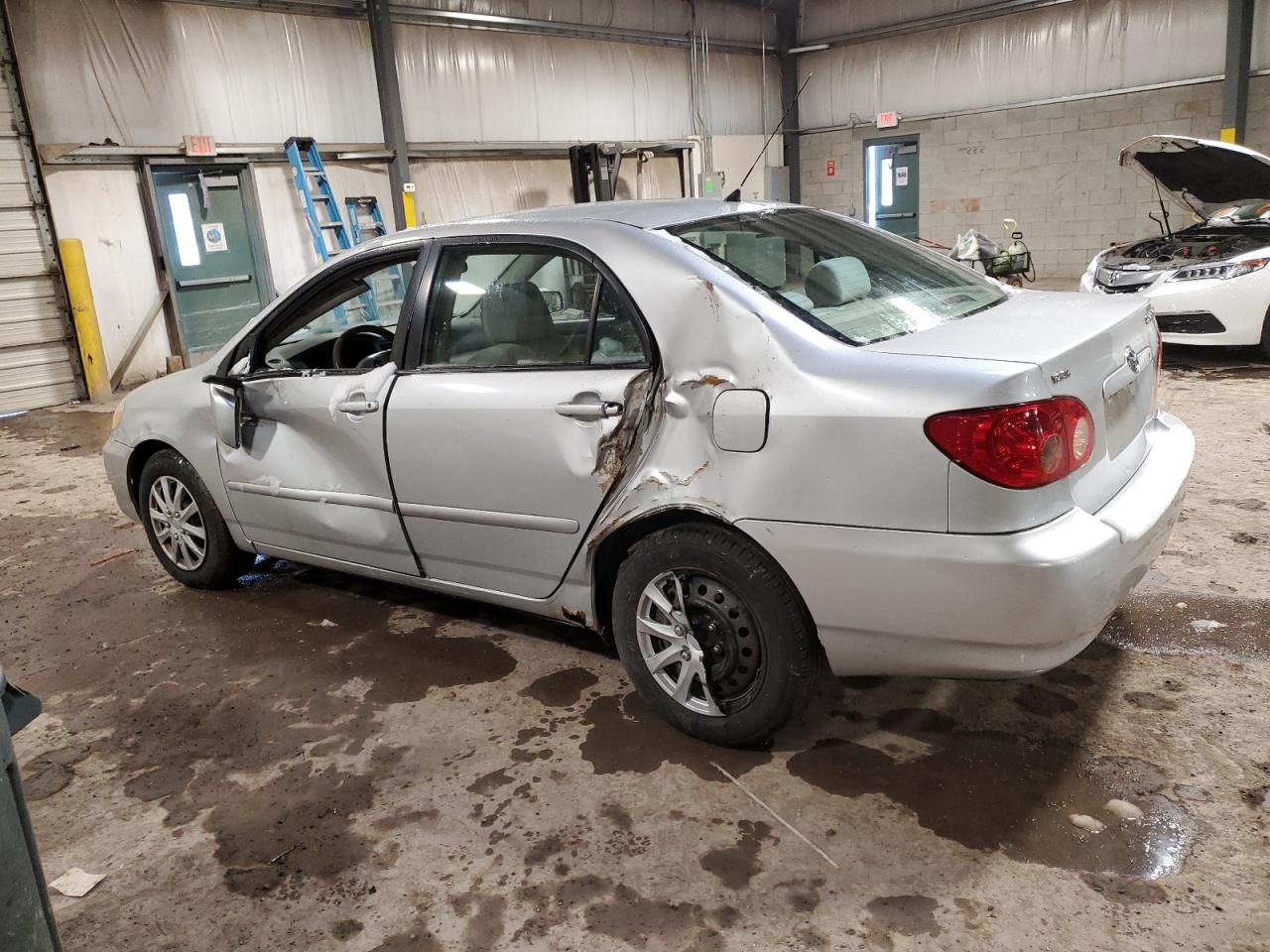 2007 Toyota Corolla - Image 2