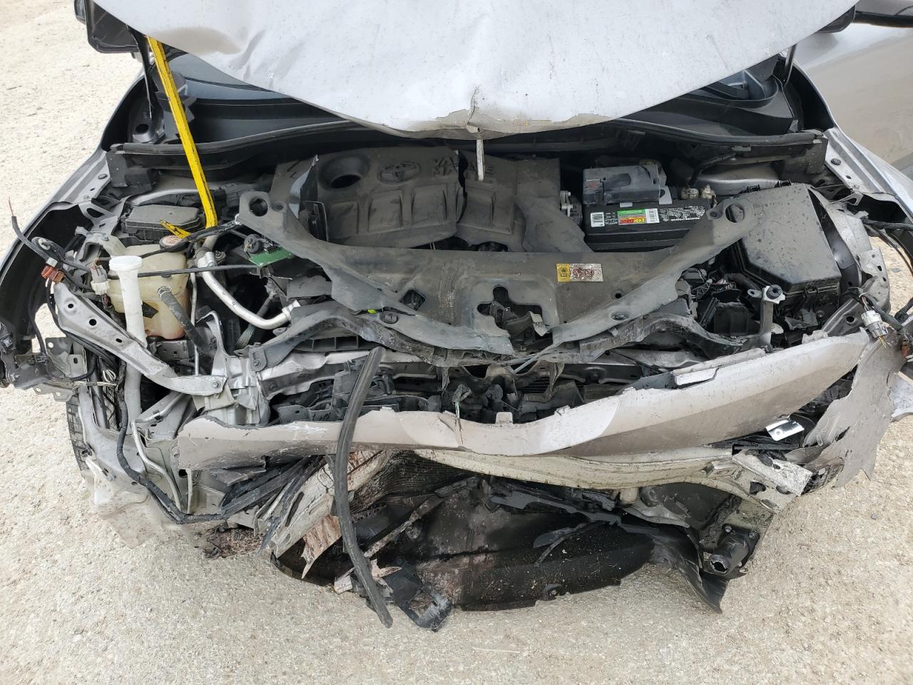 2018 Toyota C-HR - Image 11