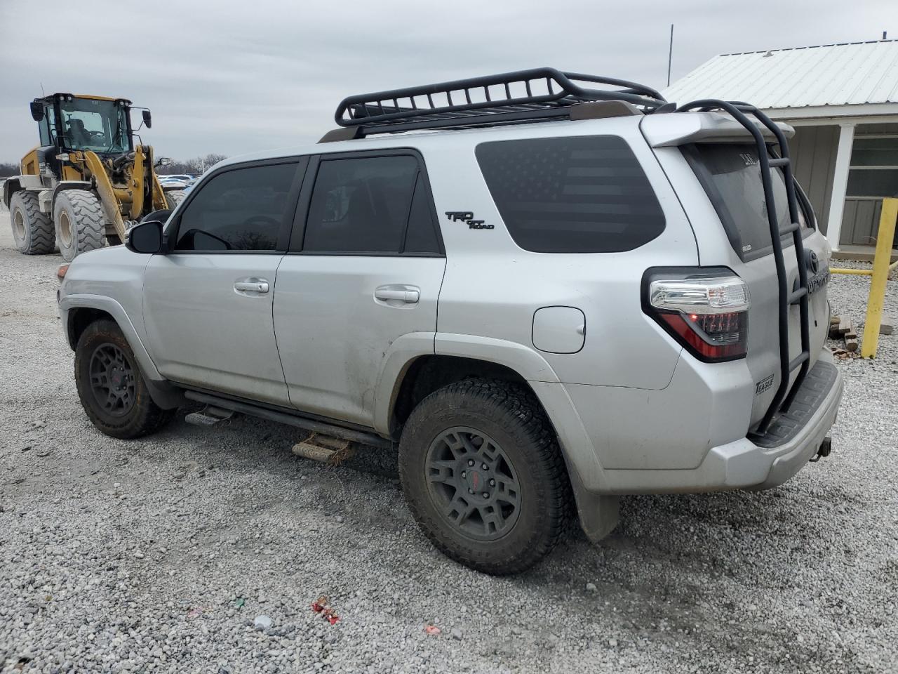 2019 Toyota 4Runner - Image 2