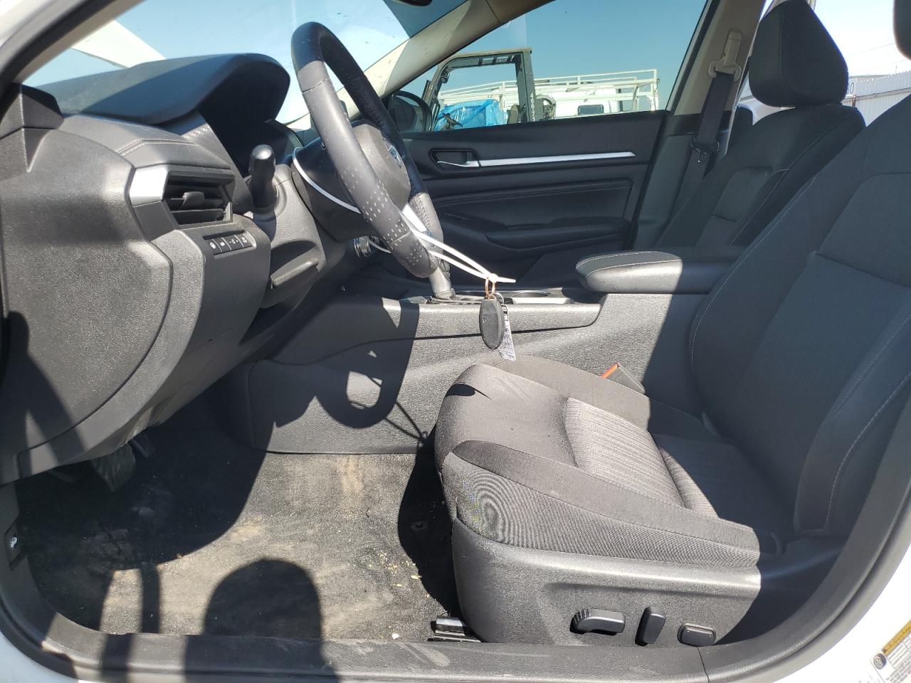 2019 Nissan Altima - Image 7