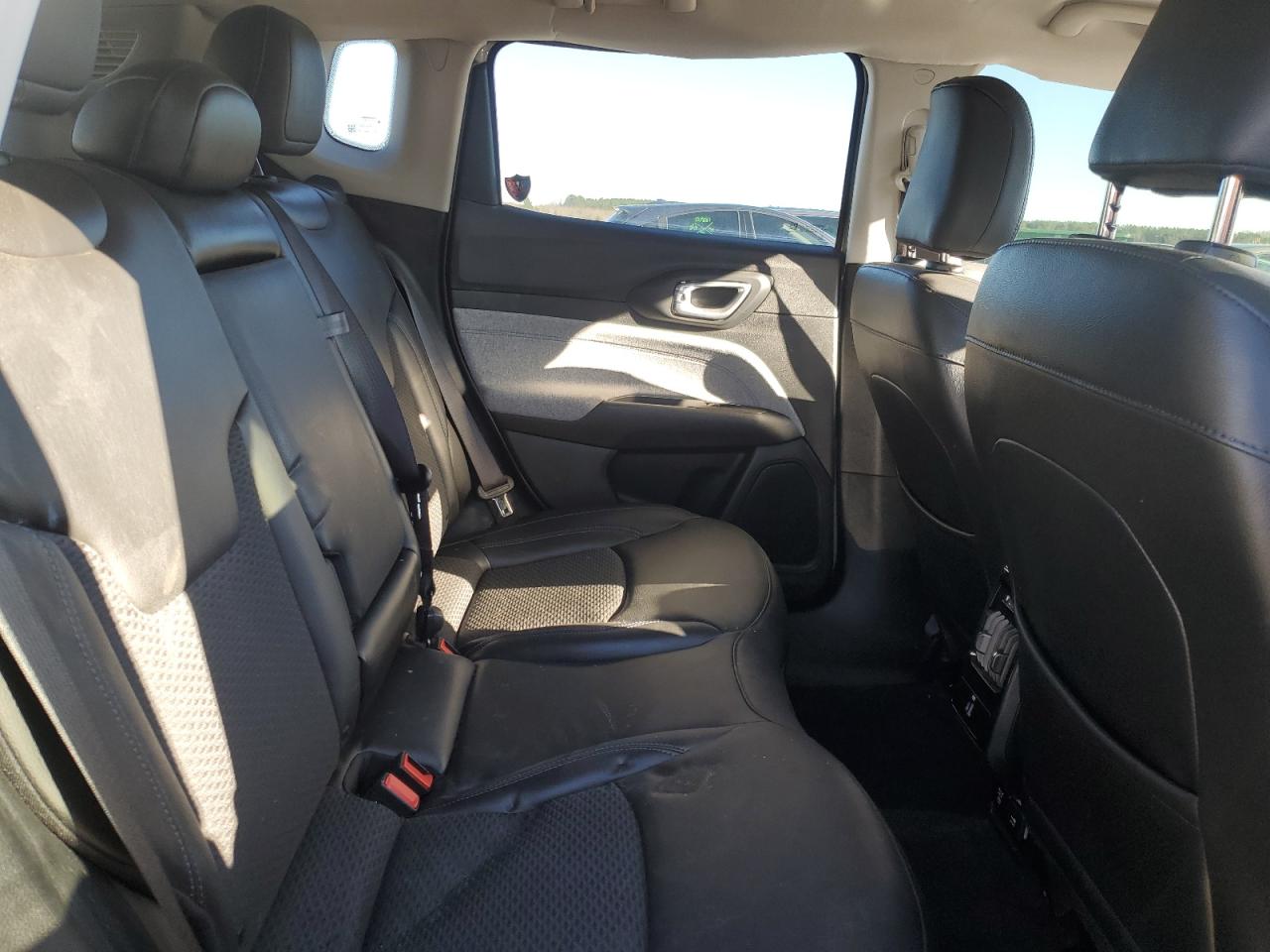 2022 Jeep Compass Latitude VIN: 3C4NJDBB5NT216221 Lot: 45881455