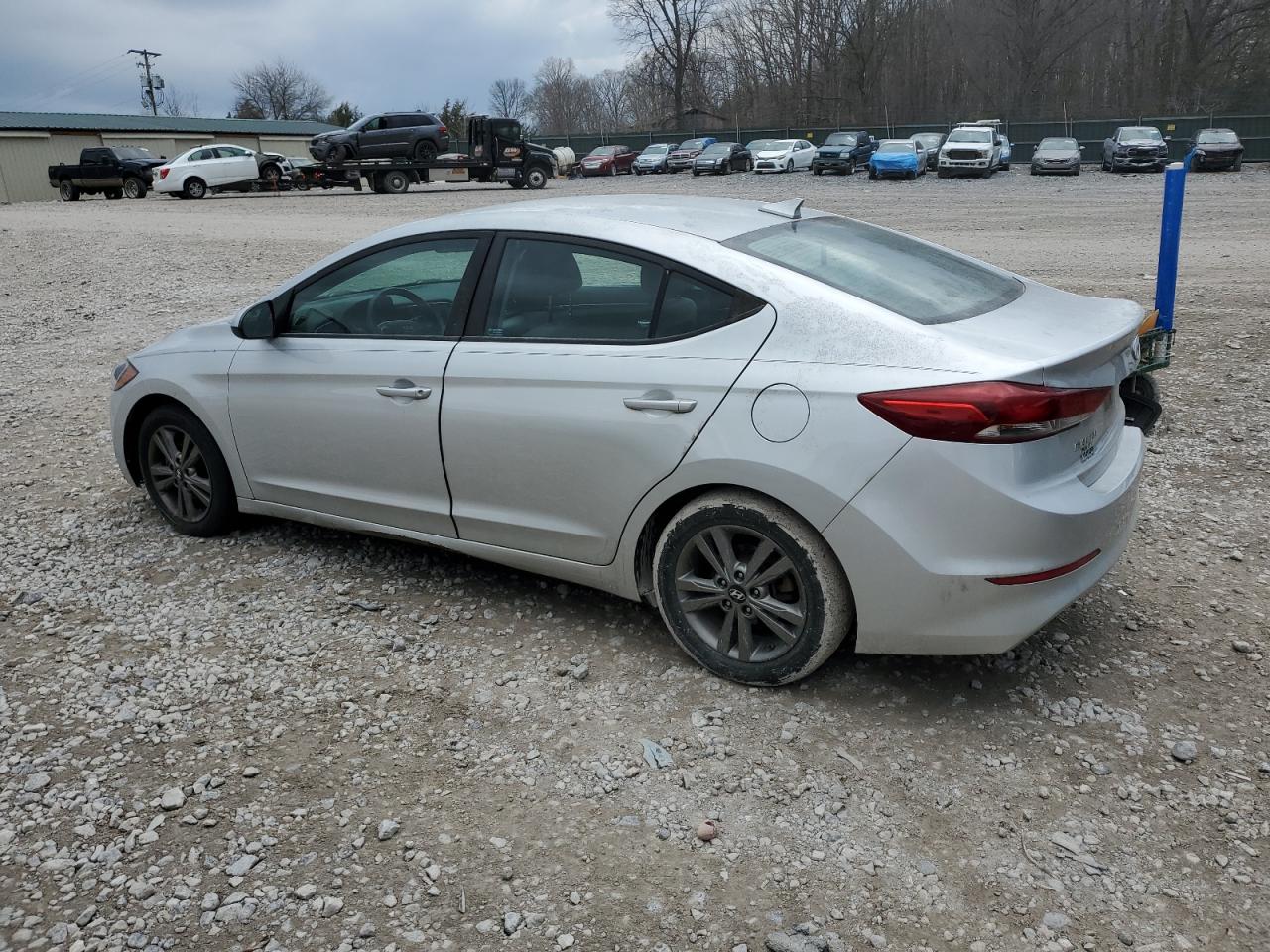 2018 Hyundai Elantra - Image 2