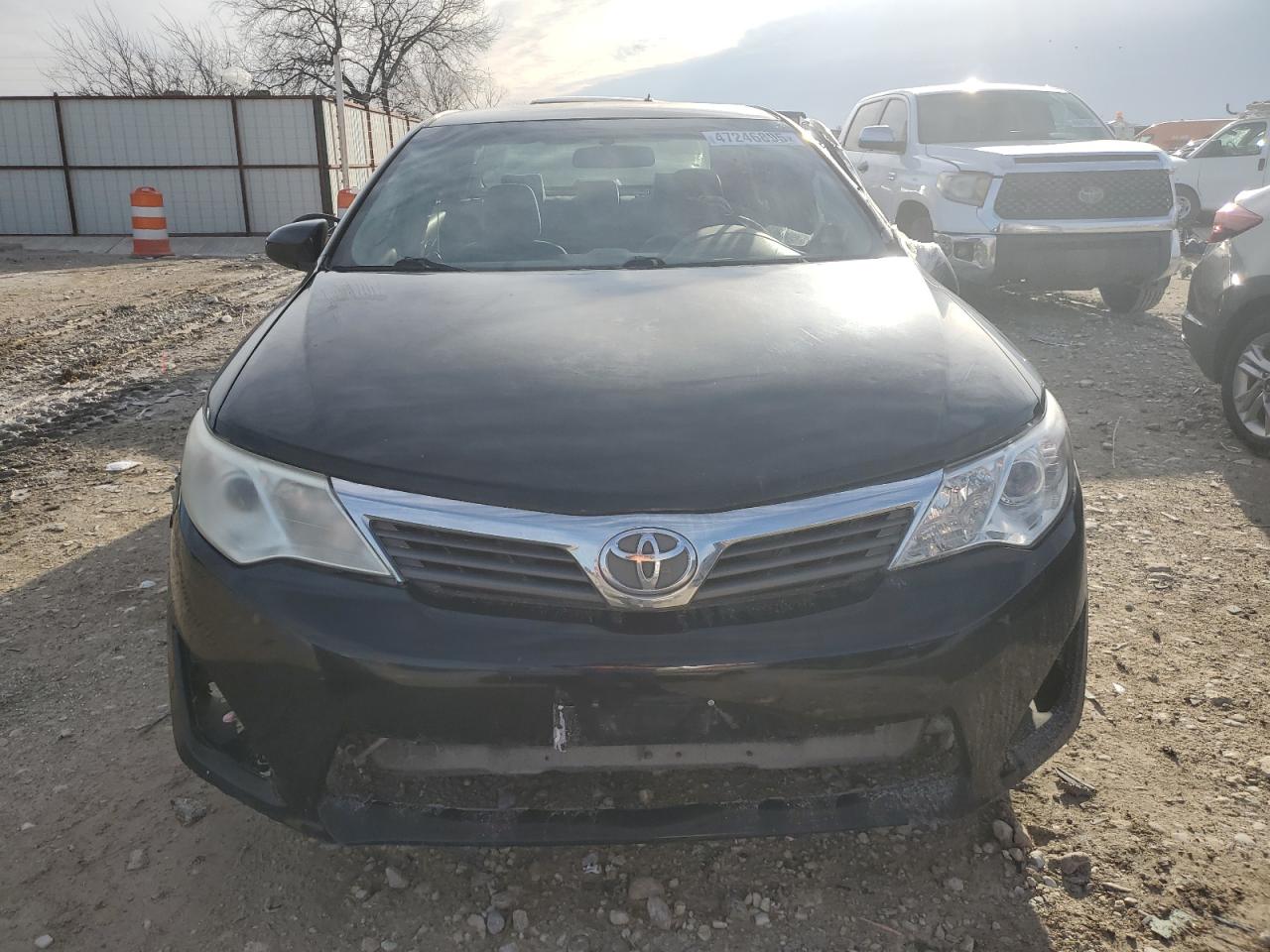 2013 Toyota Camry - Image 5