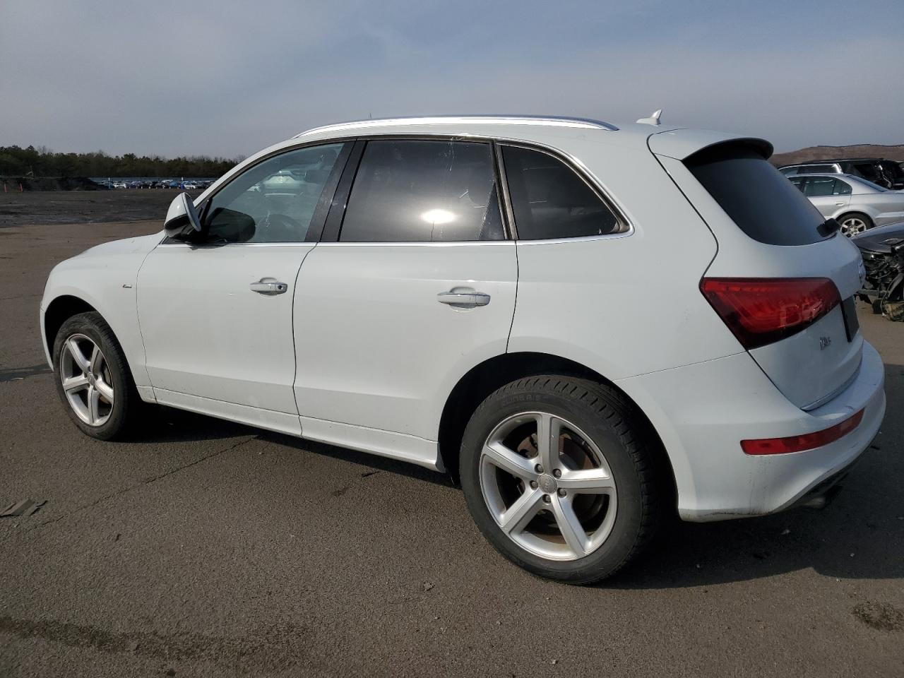 2017 Audi Q5 - Image 2