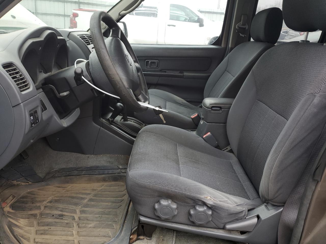 2004 Nissan Navara (Frontier) - Image 7