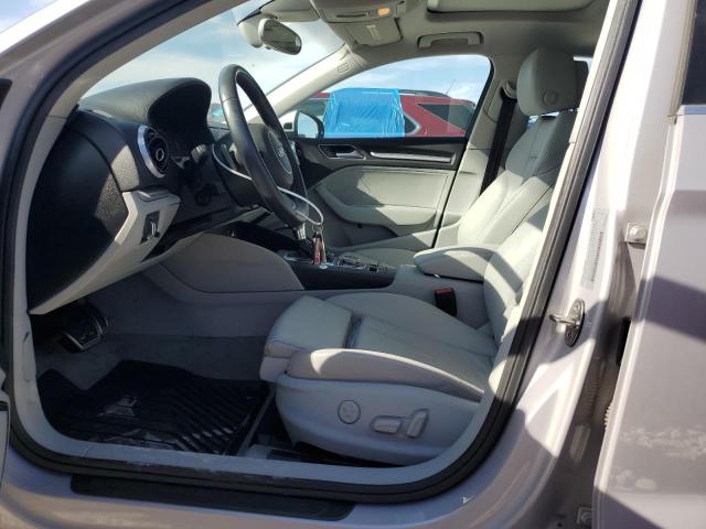 Sedans AUDI A3 2015 Srebrny