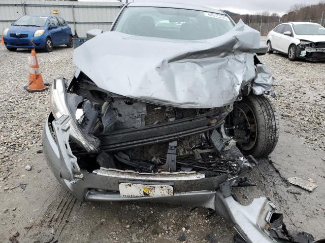 Sedans NISSAN SENTRA 2014 Silver