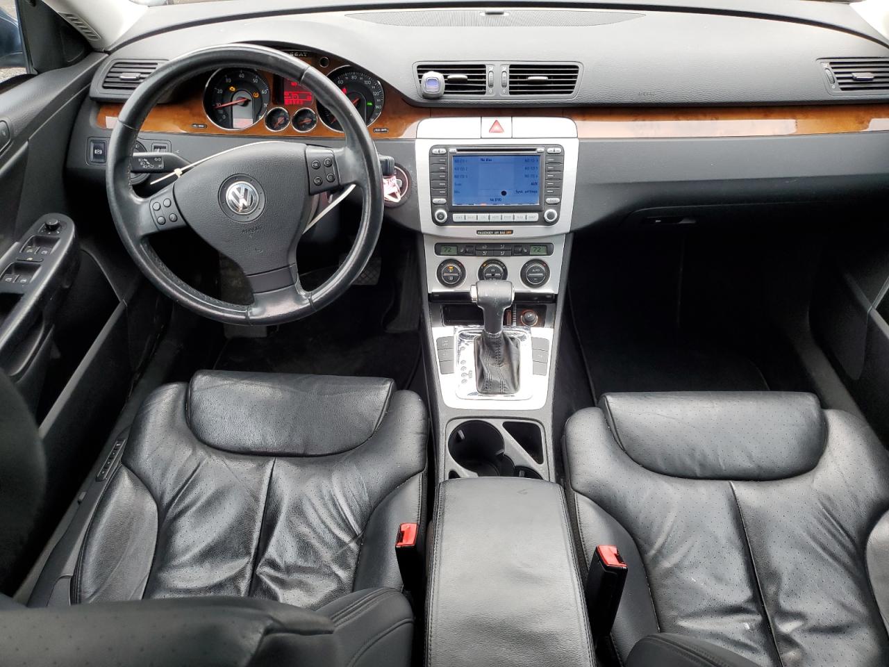 2008 Volkswagen Passat Lux VIN: WVWEK73CX8E205869 Lot: 46004675