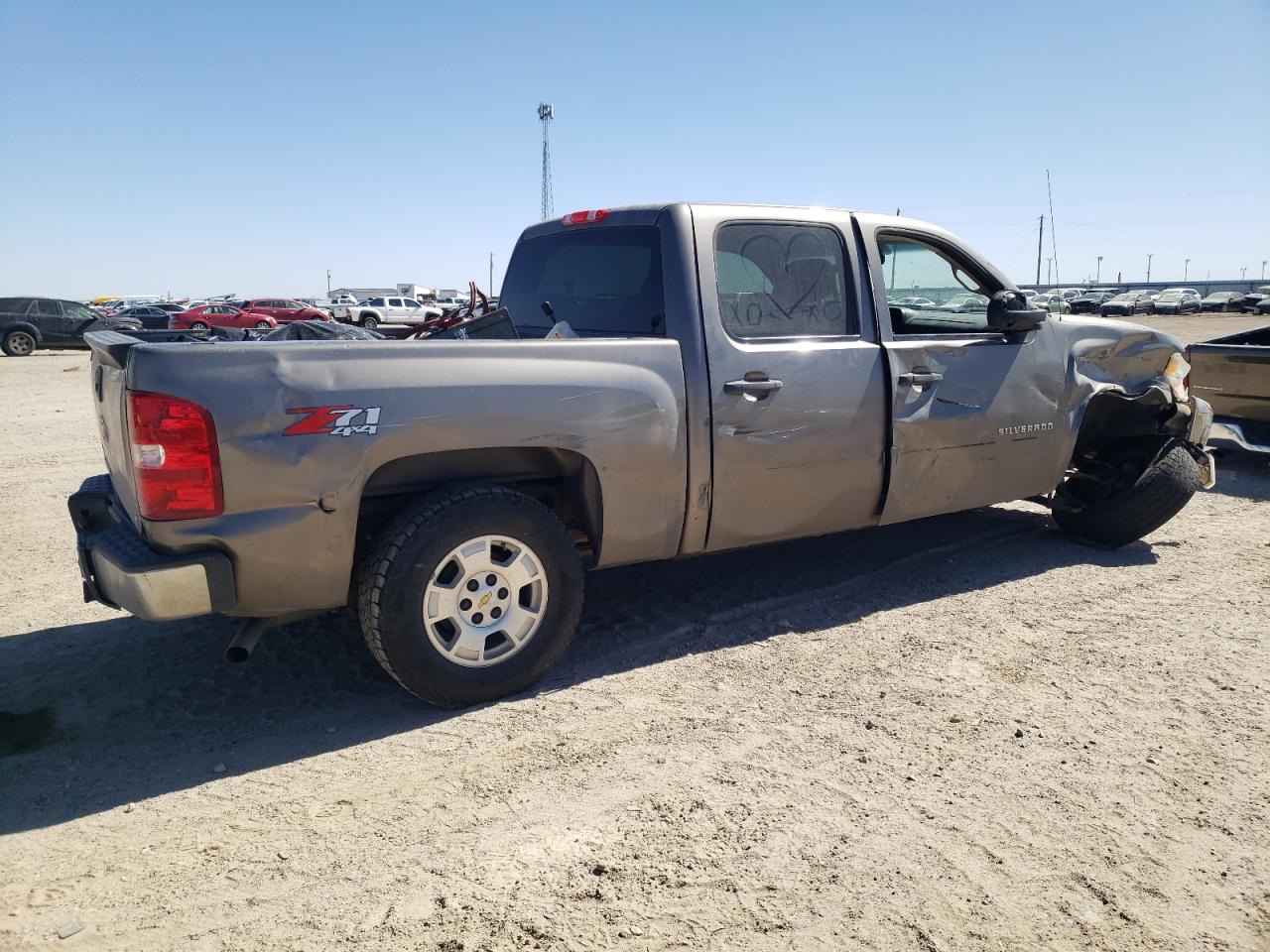 2012 Chevrolet Silverado - Image 3