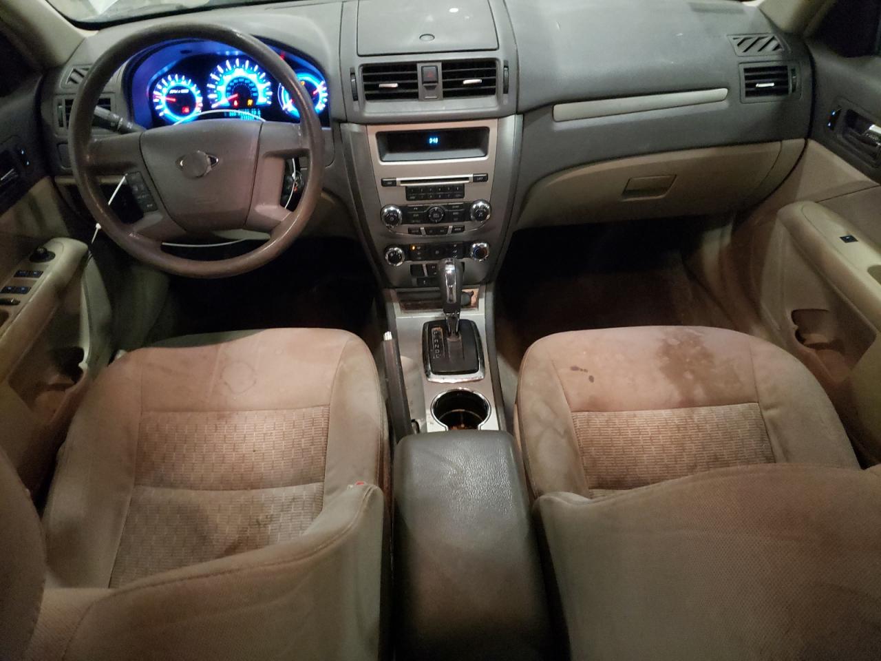 2010 Ford Fusion - Image 8