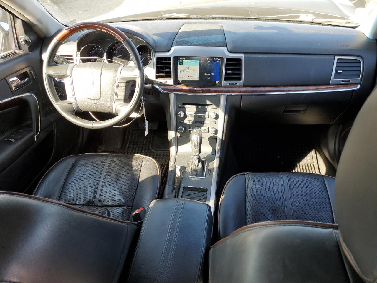 2012 Lincoln MKZ - Image 8