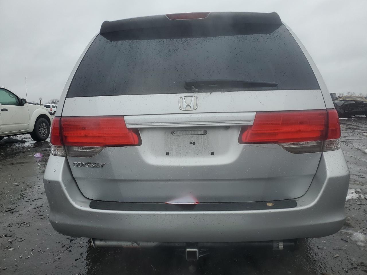 2010 Honda Odyssey - Image 6