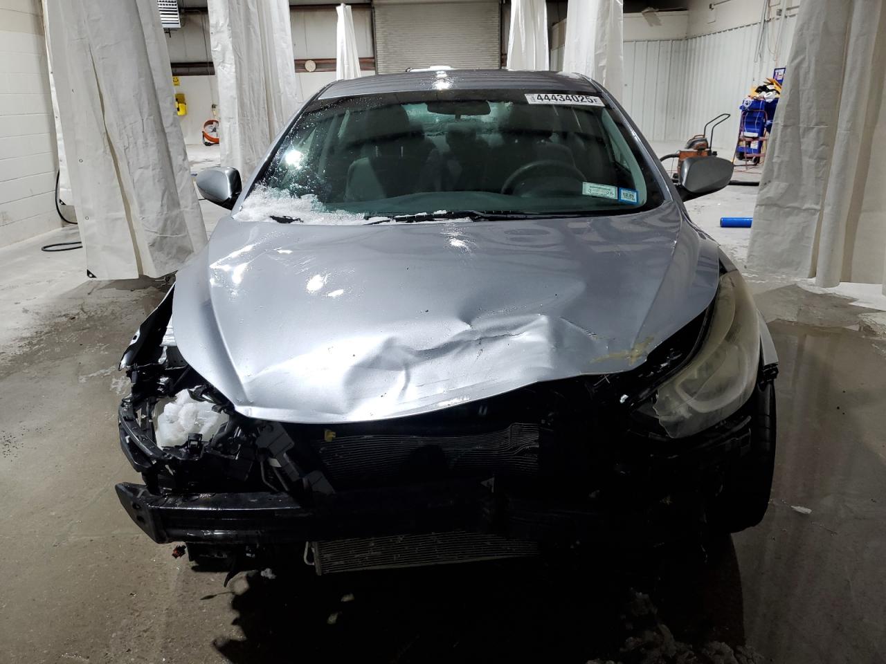2016 Hyundai Elantra - Image 5