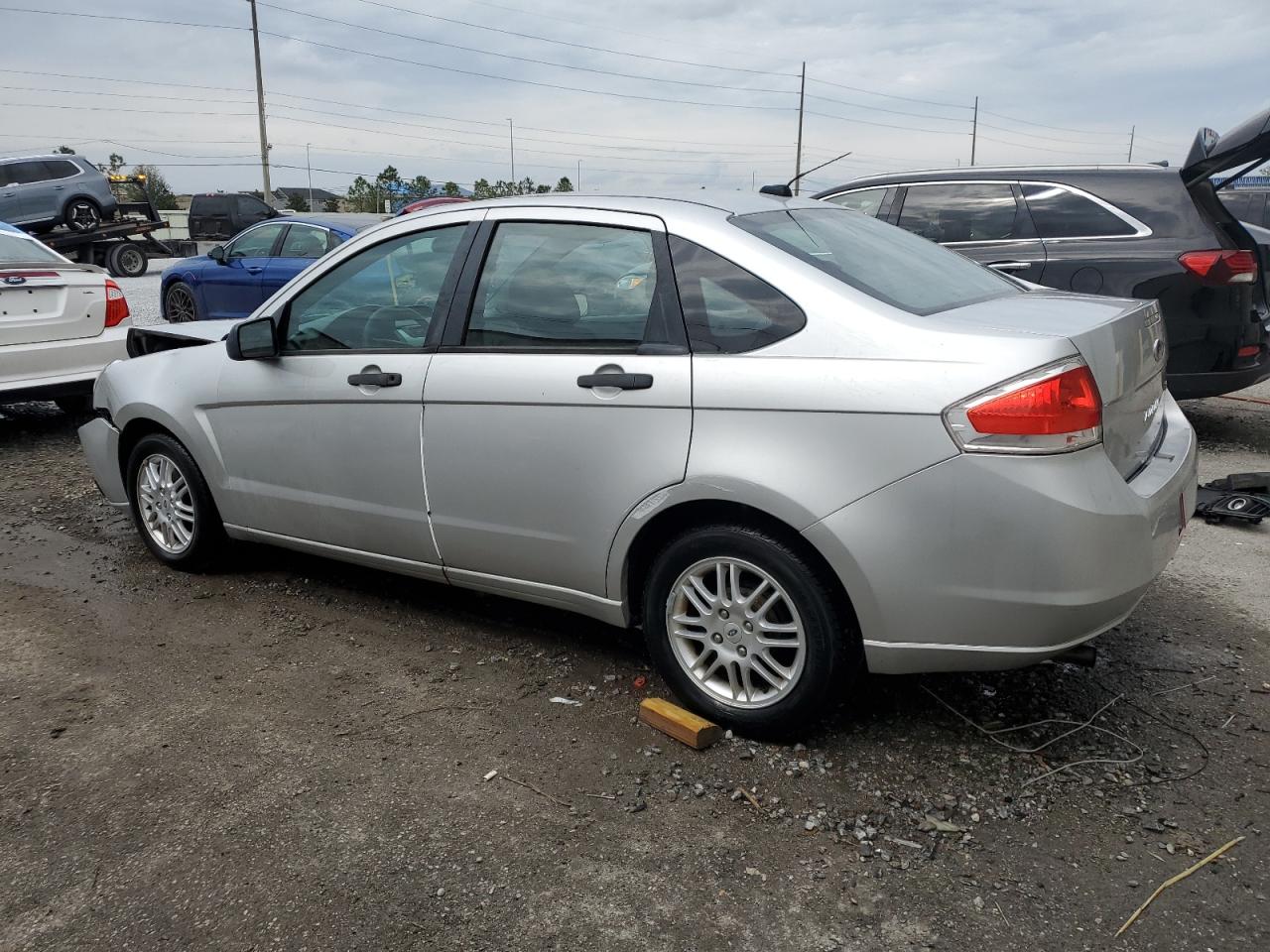 2011 Ford Focus - Image 2