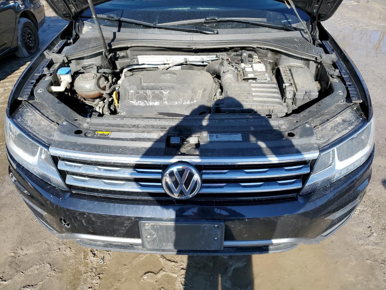 2018 Volkswagen Tiguan - Image 12