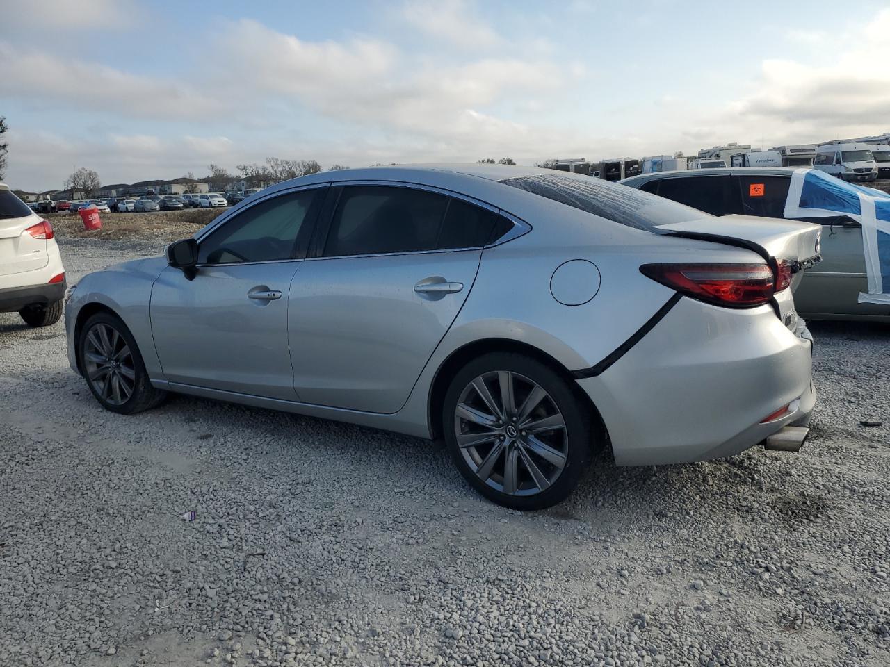 2018 Mazda 6 - Image 2