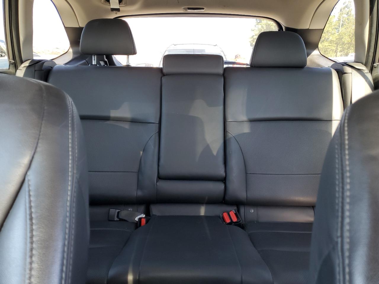 2016 Subaru Outback - Image 10