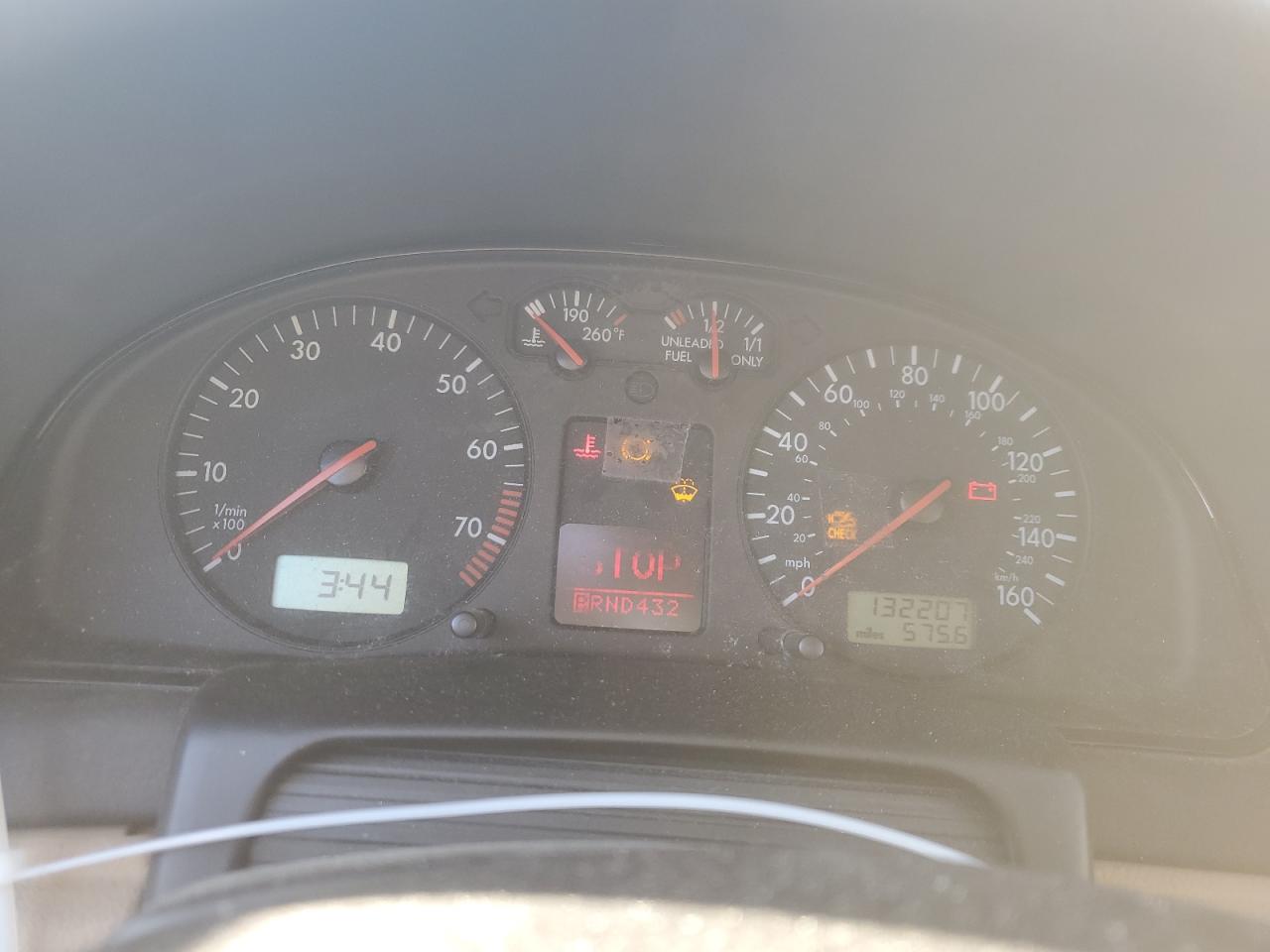 2000 Volkswagen Passat - Image 9