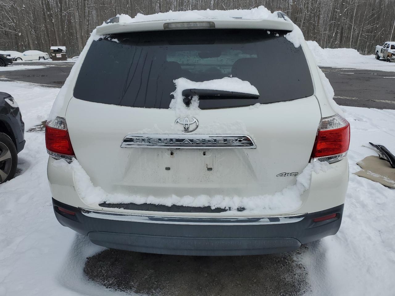 2012 Toyota Highlander - Image 6