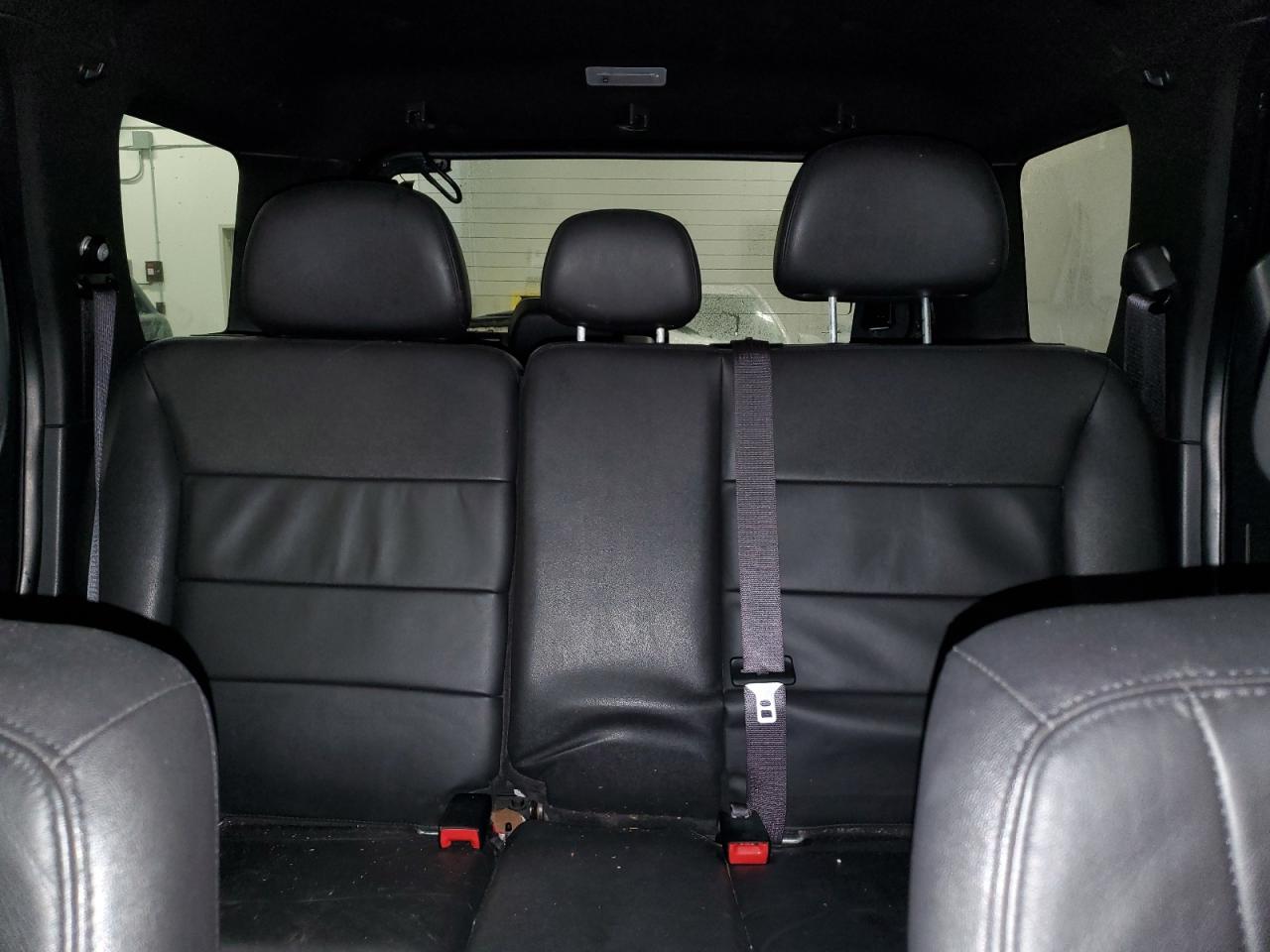 2011 Ford Escape - Image 10